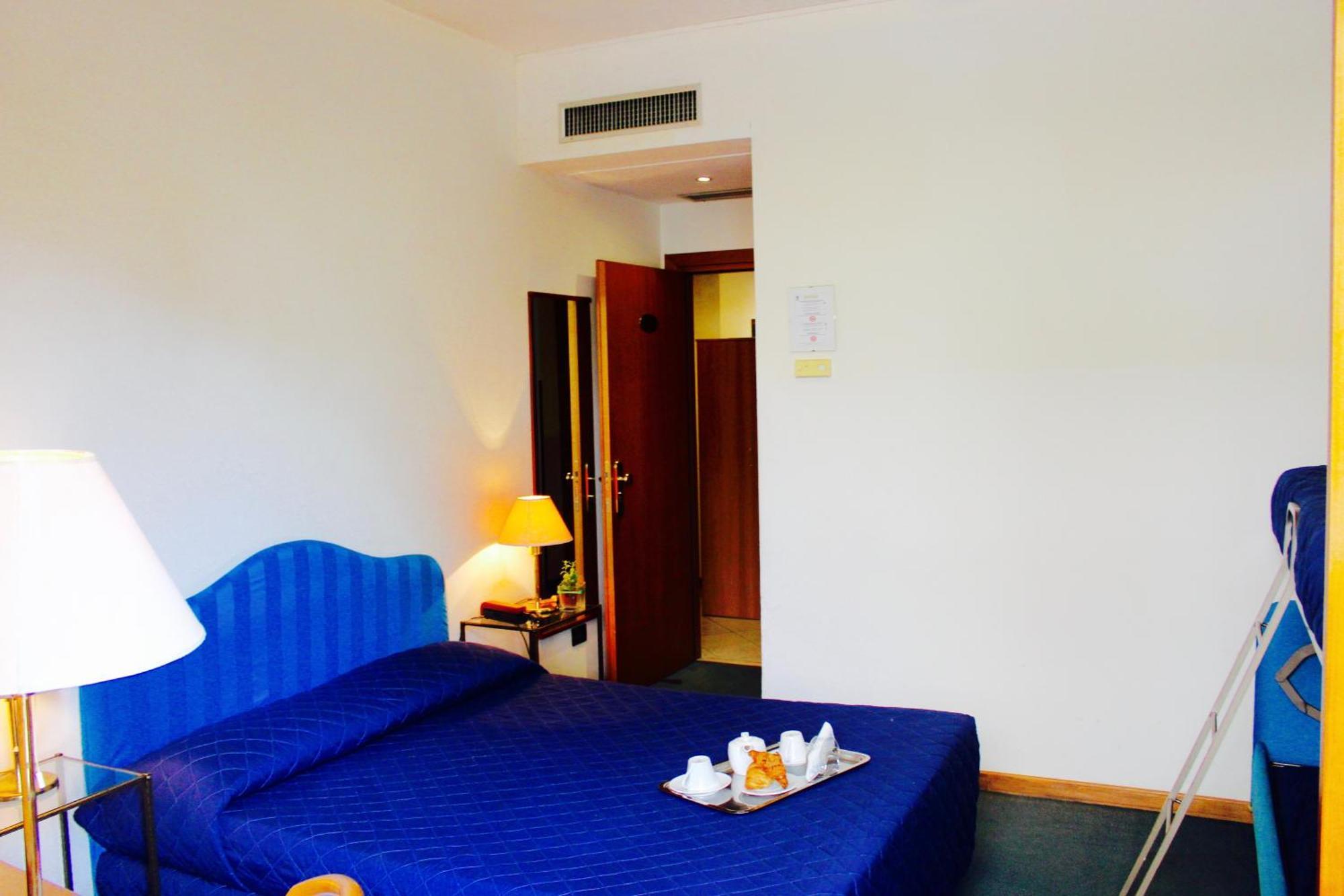 Arcangelo Roof Hotel Ріміні Екстер'єр фото